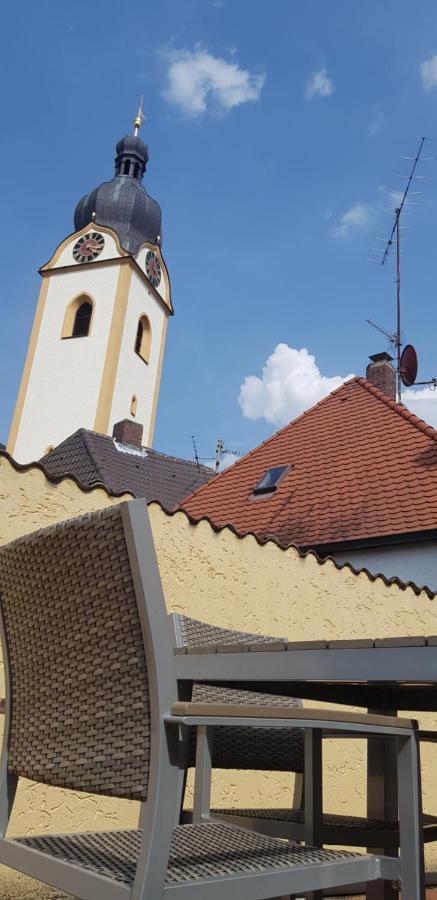 Boardinghouse Marktplatz Schwandorf in Bayern Exterior photo
